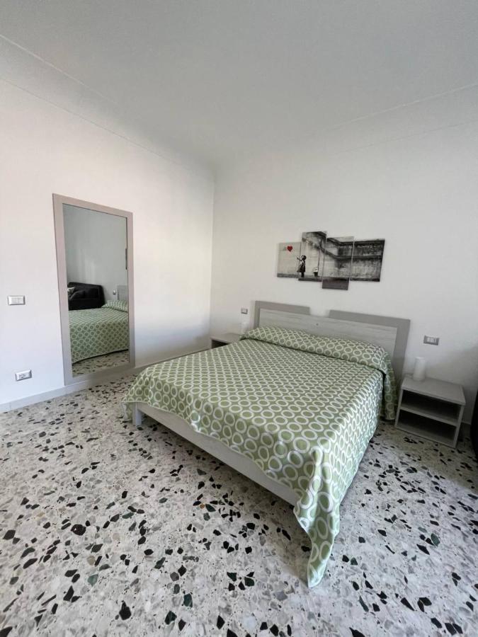 A Casa E' Mamma Apartment ซอร์เรนโต ภายนอก รูปภาพ